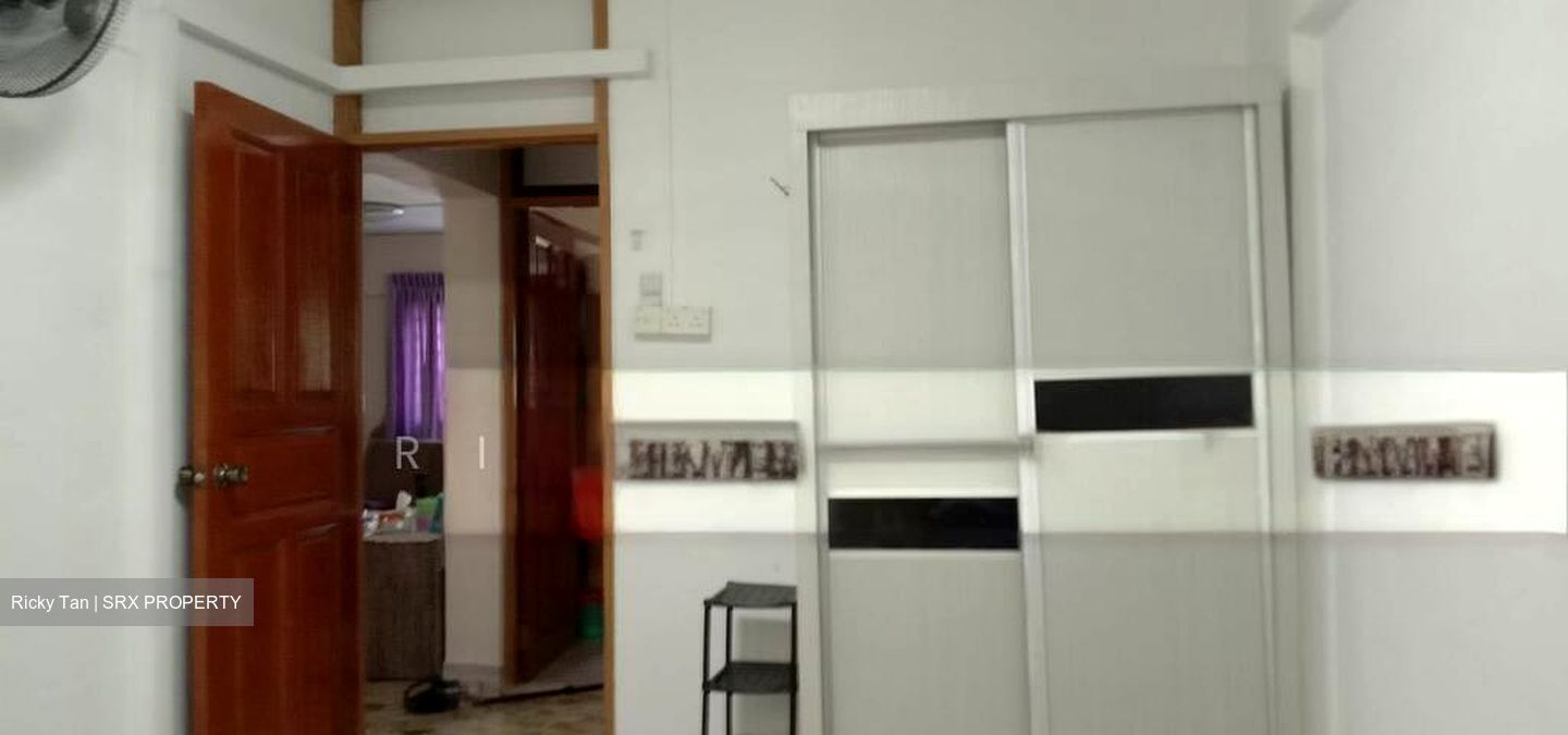 Blk 205 Ang Mo Kio Avenue 1 (Ang Mo Kio), HDB 4 Rooms #495295951